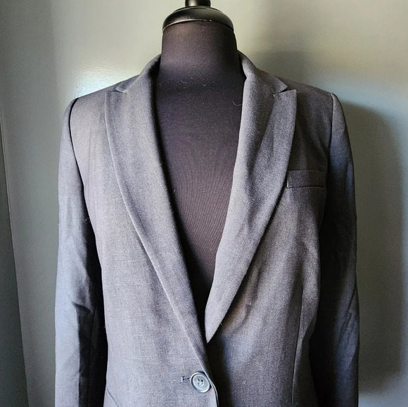 *NWT* Calvin Klein Long Modern Suiting Grey Blazer - Picture 3 of 9